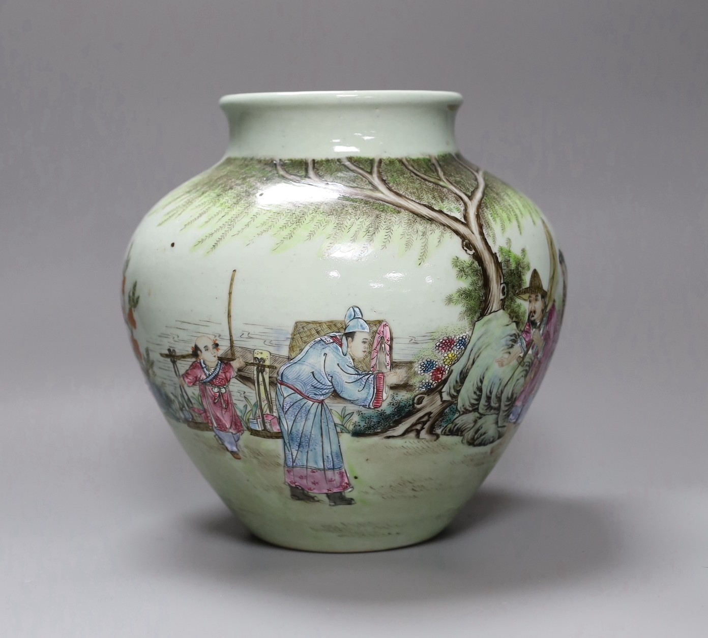 A Chinese famille rose figural vase, 21cm